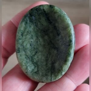 Serpentine Palm Stone